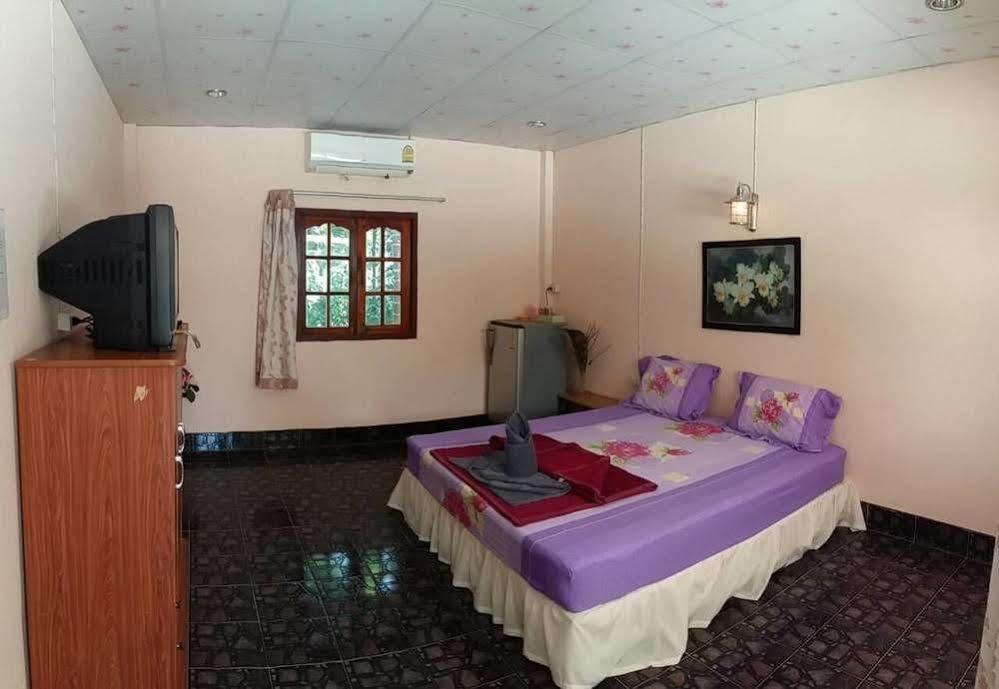 Subtawee Resort Surat Thani Zewnętrze zdjęcie